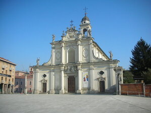 chiesa piazza Gramsci.jpg
